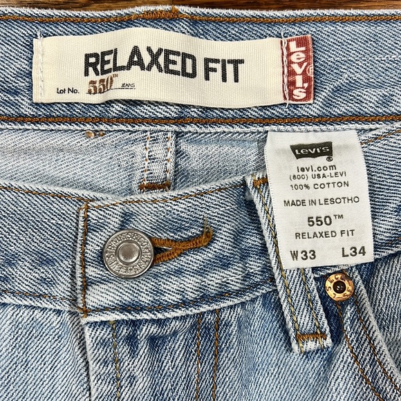 Levi’s 550 Jeans Relaxed Fit jeans, Light Wash Levi’s, Y2K - Picture 5 of 11